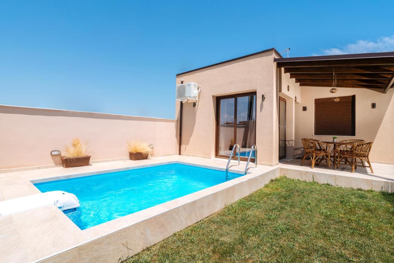Salve Holiday Houses Paralia Katerinis Exterior photo
